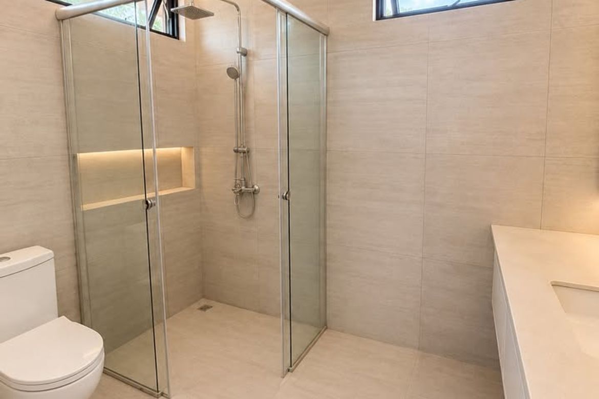 4 Bedroom House for Sale in BF Homes, Parañaque, Metro Manila – photo 6
