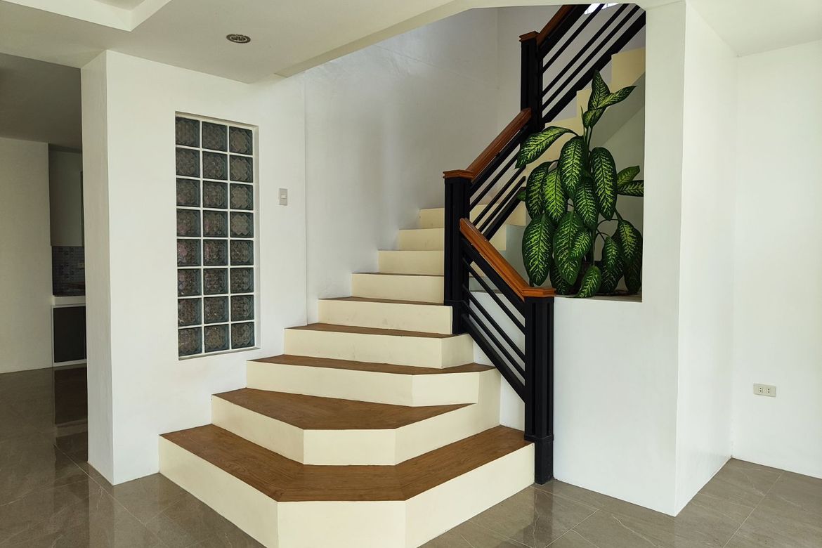 4 Bedroom House for Sale in BF Homes, Parañaque, Metro Manila – photo 6