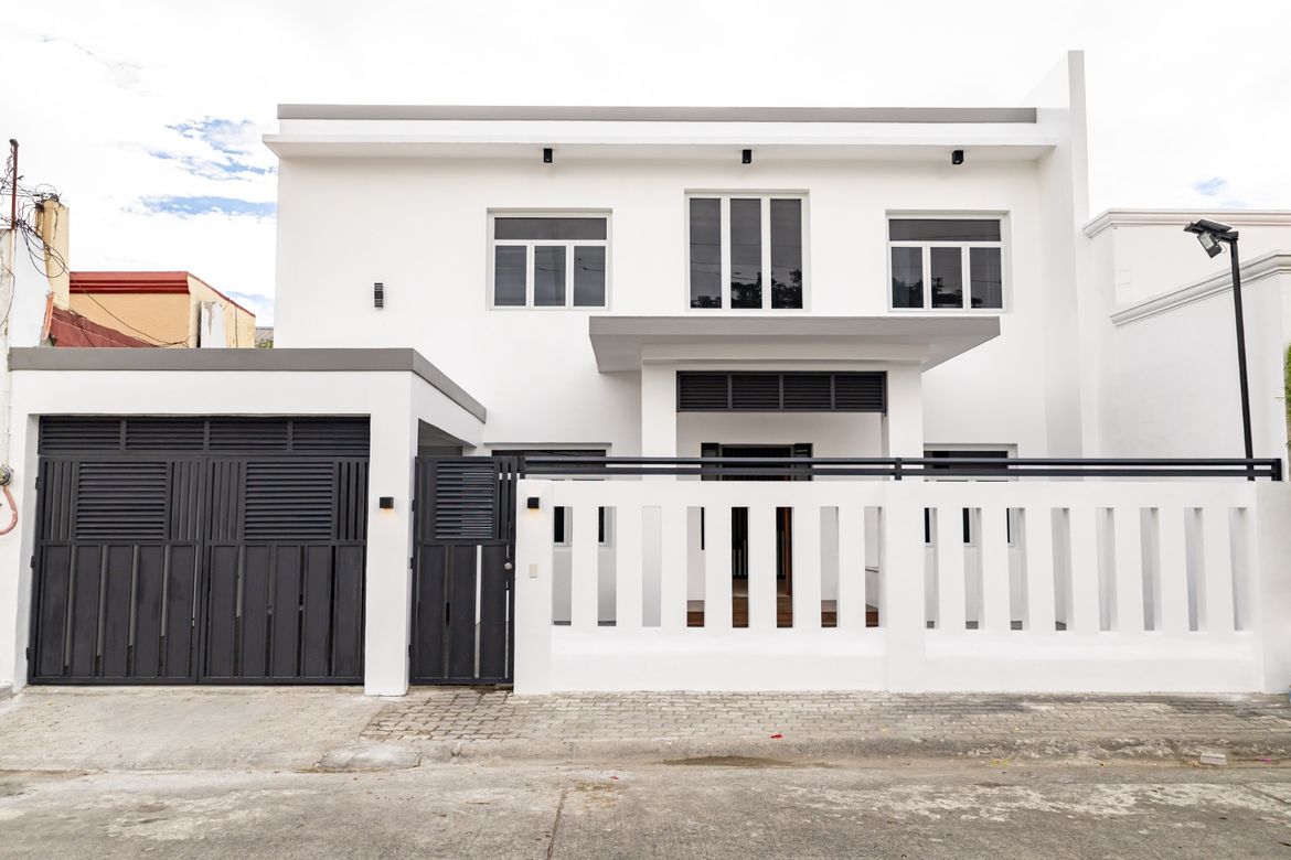 4 Bedroom House for Sale in BF Homes, Parañaque, Metro Manila – photo 5