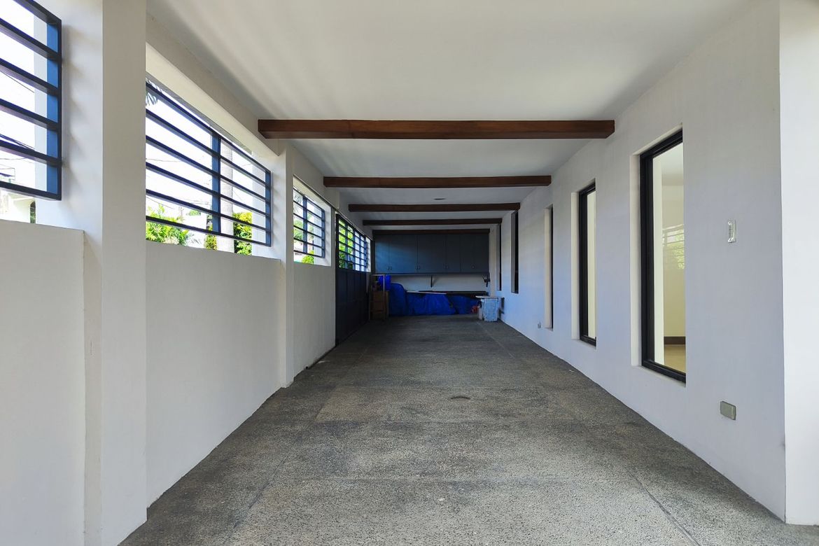 4 Bedroom House for Sale in BF Homes, Parañaque, Metro Manila – photo 4
