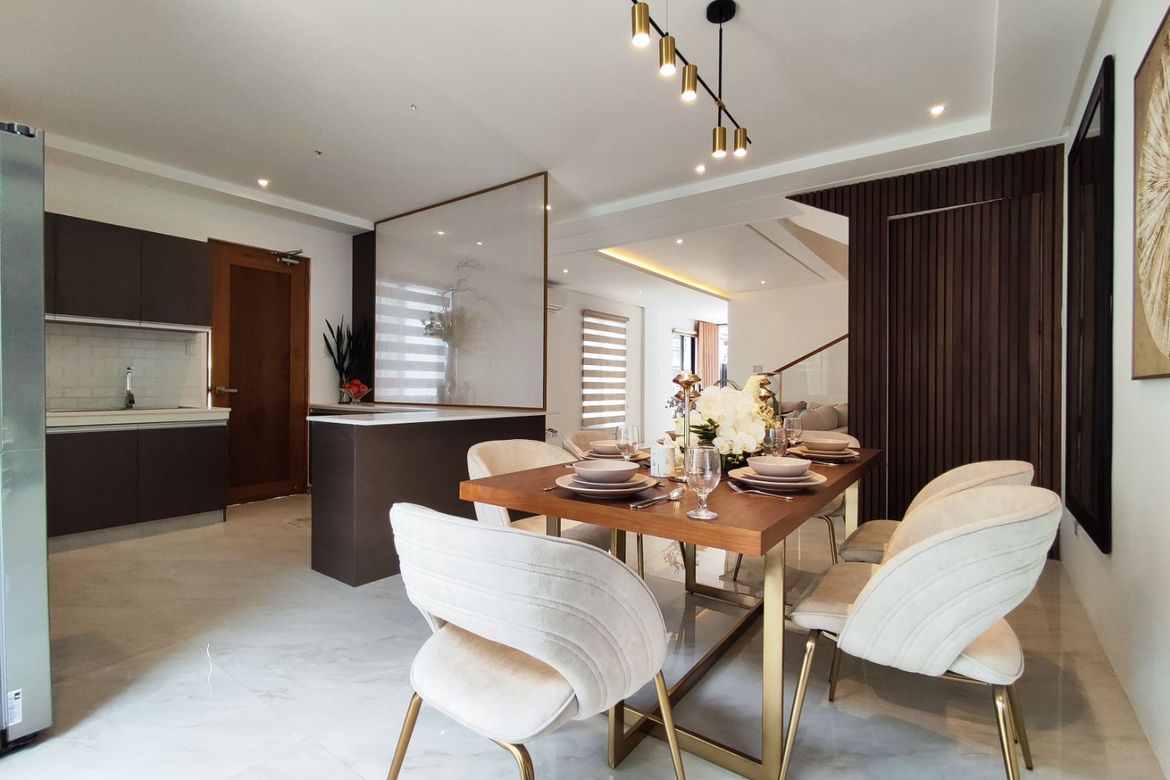 4 Bedroom House for Sale in BF Homes, Parañaque, Metro Manila – photo 7