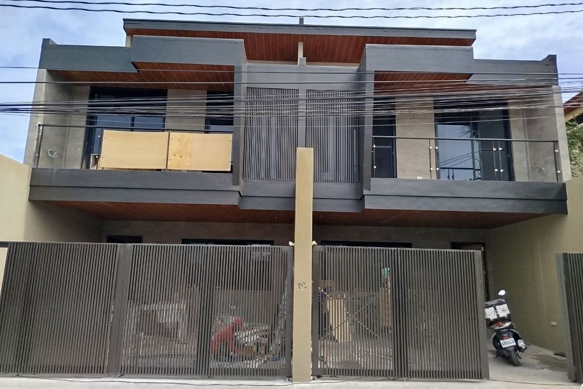 4 Bedroom House for Sale in BF Homes, Parañaque, Metro Manila