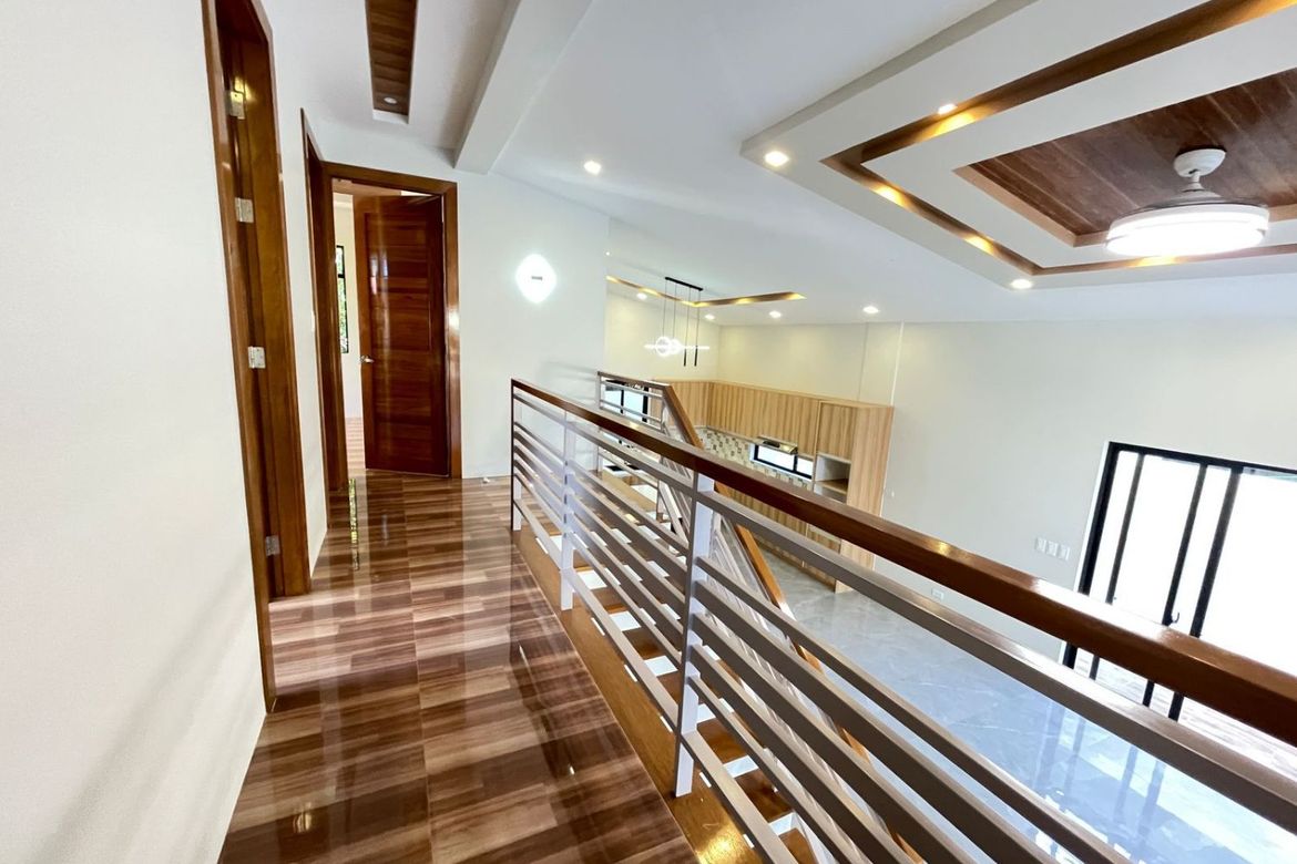 4 Bedroom House for Sale in BF Homes, Parañaque, Metro Manila – photo 8