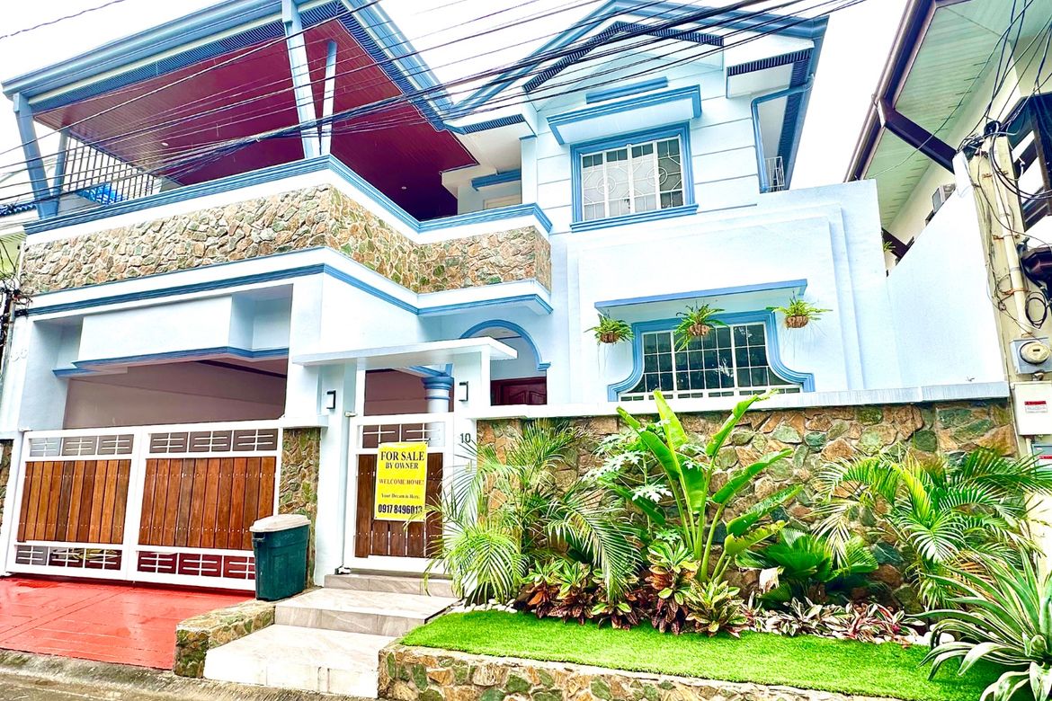 4 Bedroom House for Sale in BF Homes, Parañaque, Metro Manila