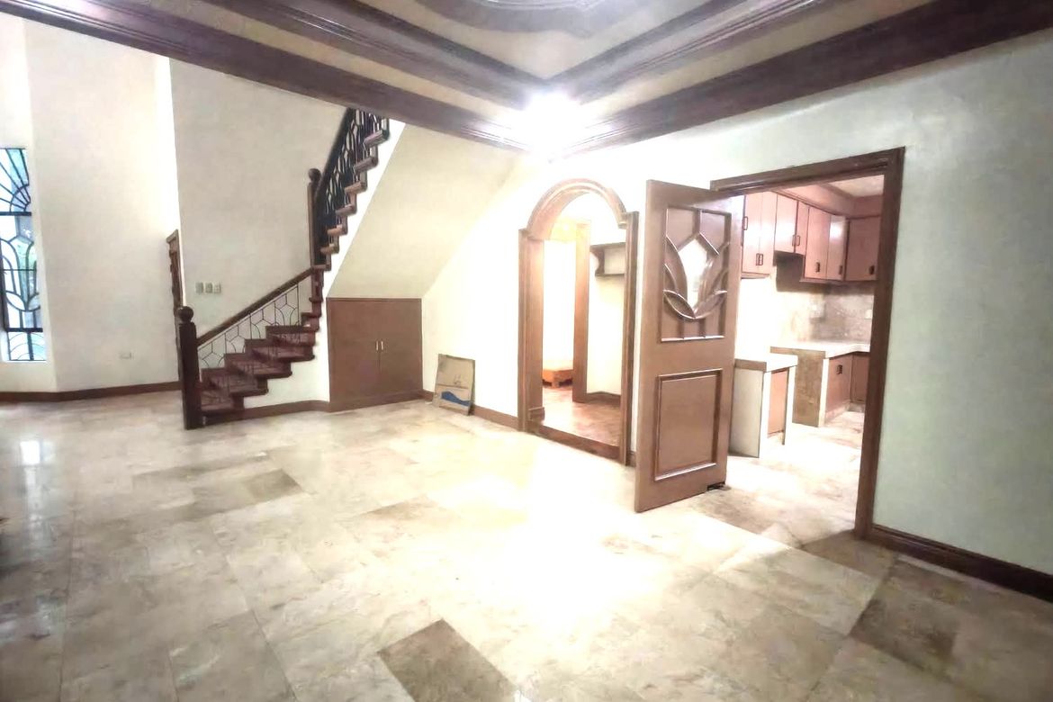 4 Bedroom House for Sale in BF Homes, Parañaque, Metro Manila – photo 2