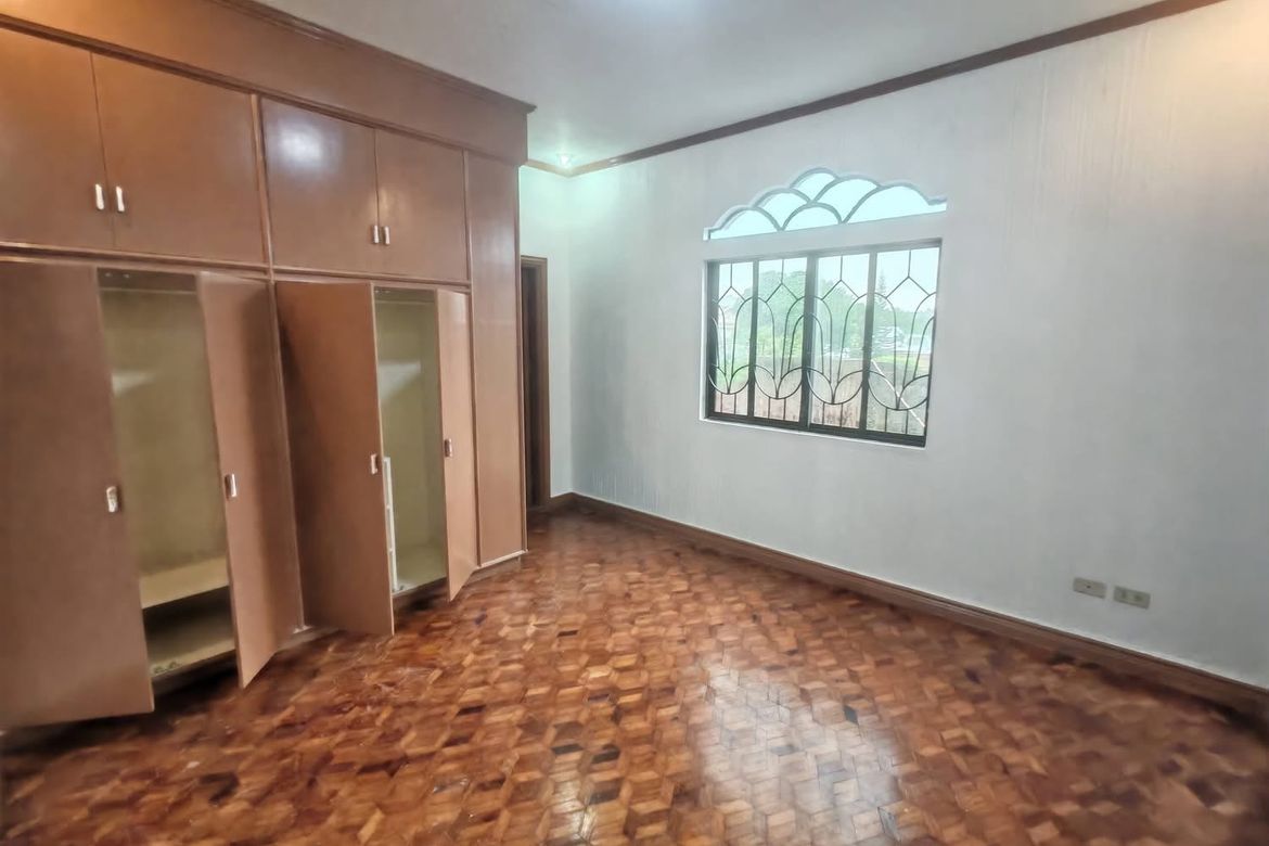 4 Bedroom House for Sale in BF Homes, Parañaque, Metro Manila – photo 8
