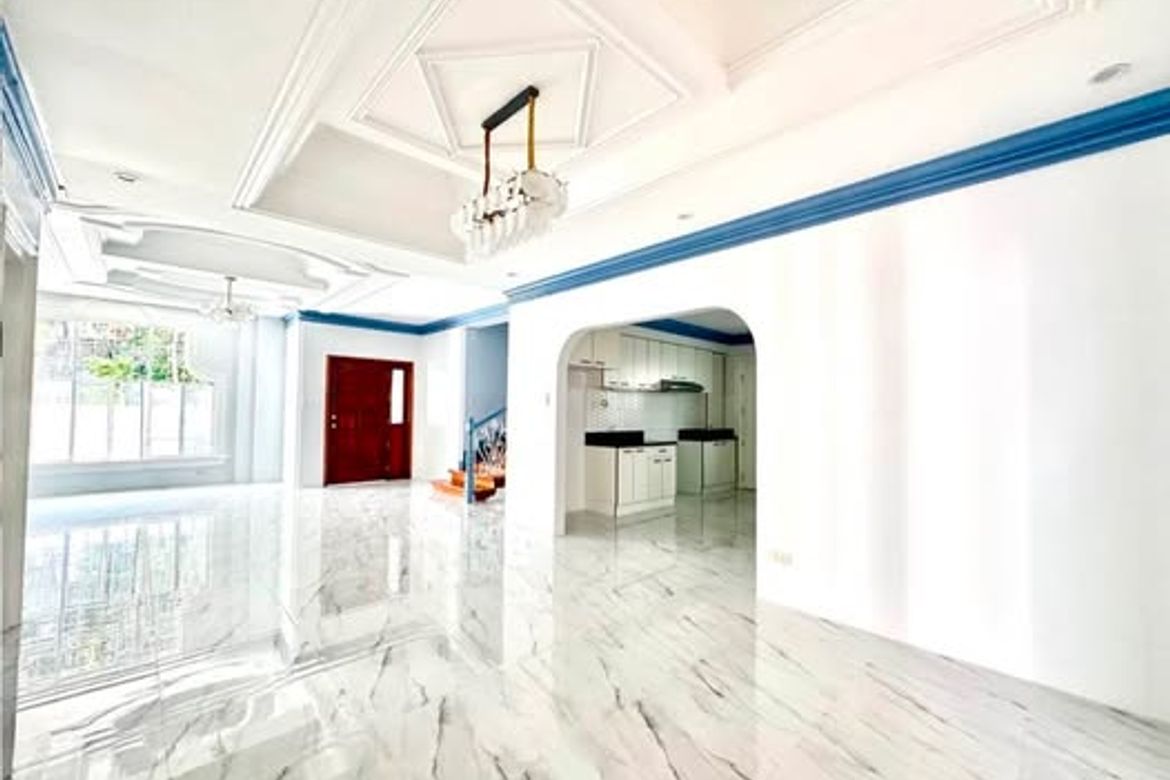 4 Bedroom House for Sale in BF Homes, Parañaque, Metro Manila – photo 5