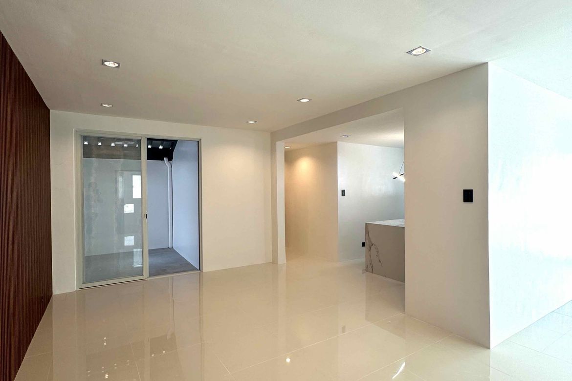 4 Bedroom House for Sale in BF Resort, Las Piñas, Metro Manila – photo 6