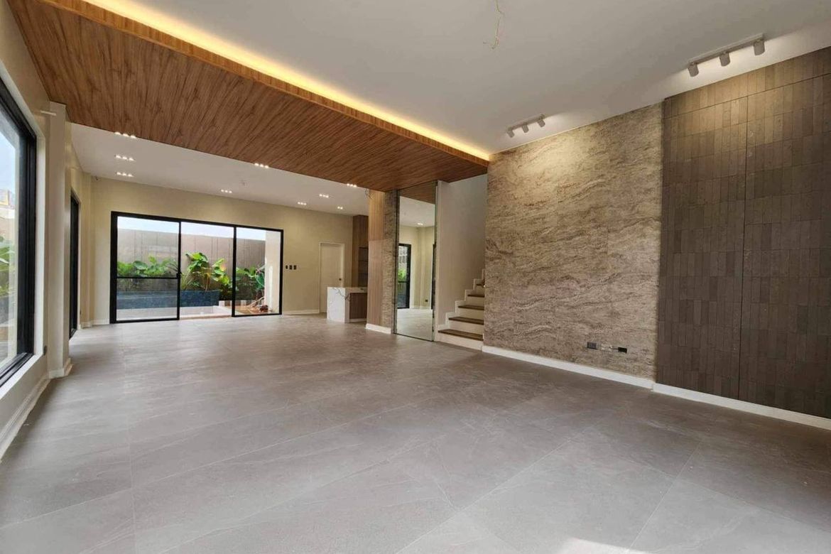 4 Bedroom House for Sale in BF Resort, Las Piñas, Metro Manila