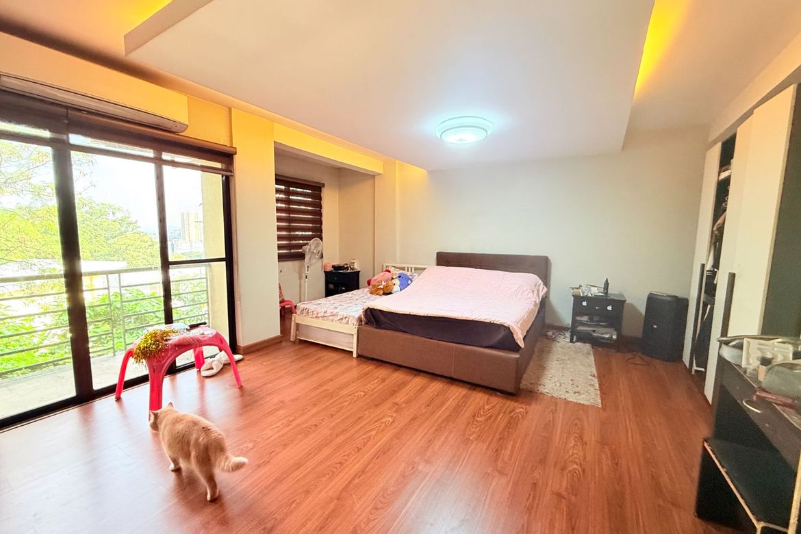 4 Bedroom House for Sale in Blue Ridge A, Quezon City, Metro Manila – photo 7