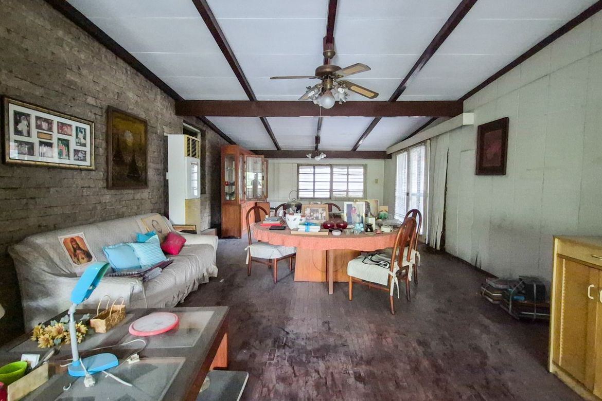 4 Bedroom House for Sale in Blue Ridge B, Quezon City, Metro Manila – photo 3