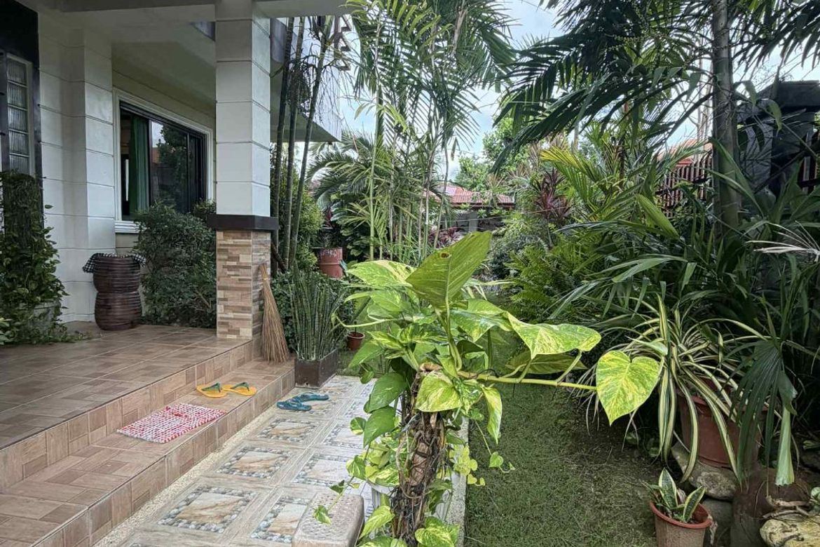 4 Bedroom House for Sale in Booy, Tagbilaran, Bohol – photo 7