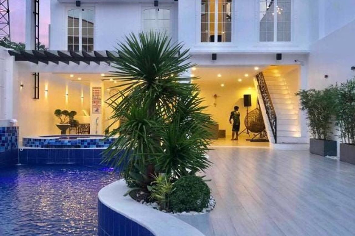 4 Bedroom House for Sale in Bucal, Calamba, Laguna