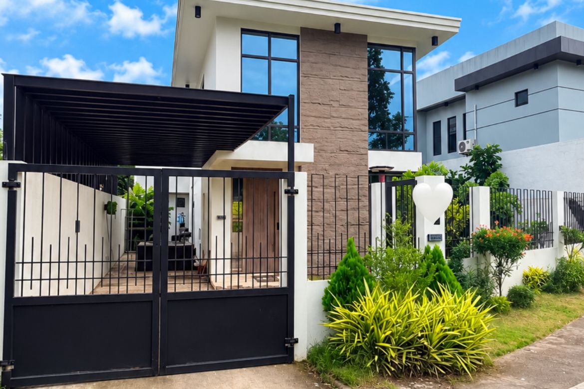 4 Bedroom House for Sale in Buck Estate, Alfonso, Cavite