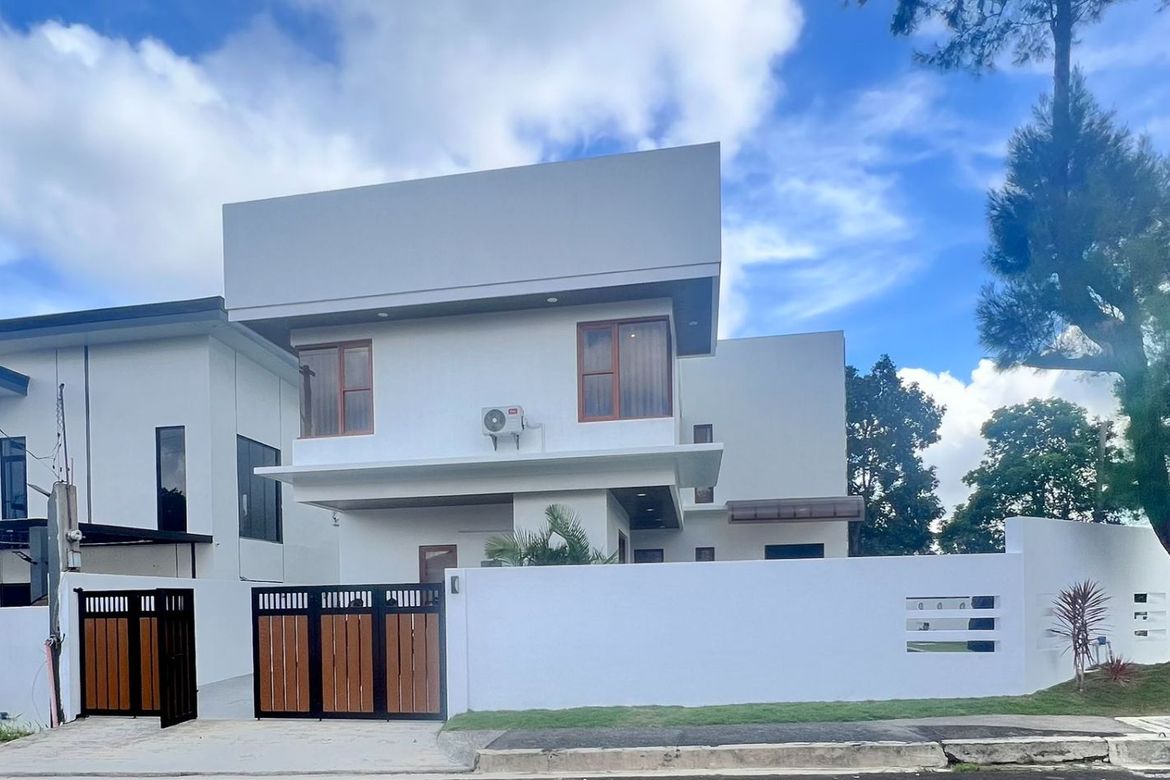 4 Bedroom House for Sale in Buck Estate, Alfonso, Cavite