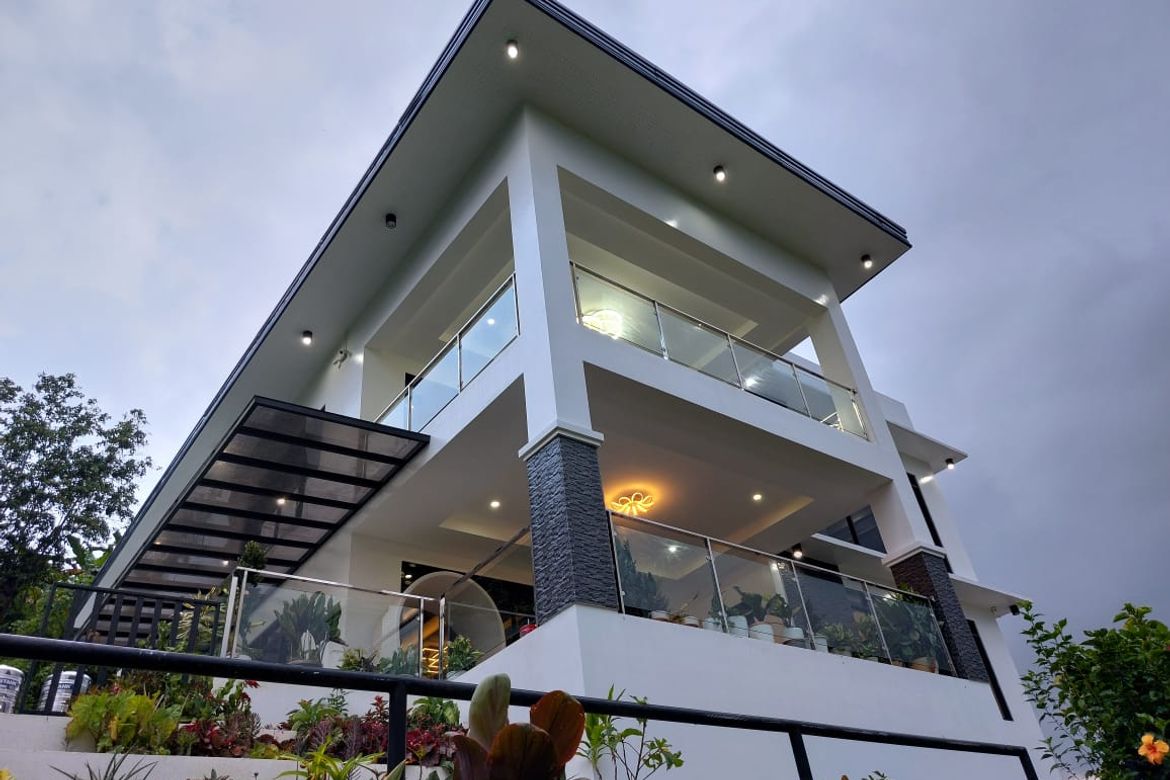 4 Bedroom House for Sale in Busay, Cebu City, Cebu