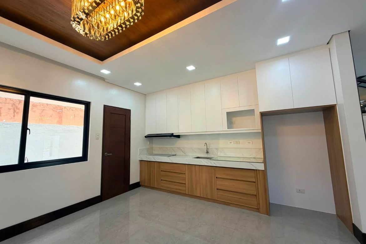 4 Bedroom House for Sale in Cadulawan, Talisay, Cebu – photo 2