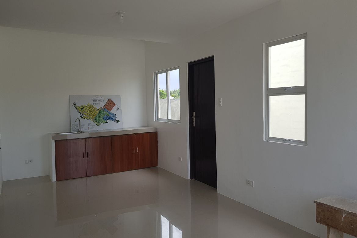 4 Bedroom House for Sale in Cagbang, Oton, Iloilo – photo 8