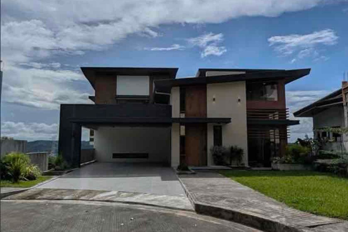 4 Bedroom House for Sale in Calawis, Antipolo, Rizal