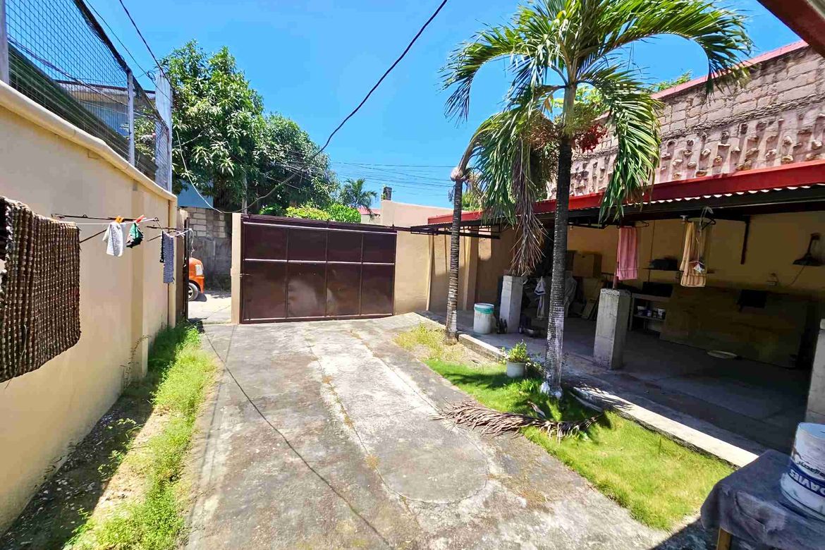 4 Bedroom House for Sale in Canduman, Mandaue, Cebu – photo 3