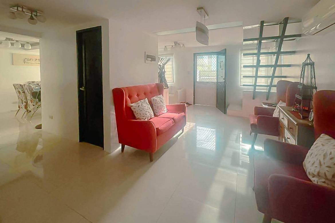 4 Bedroom House for Sale in Canlubang, Calamba, Laguna – photo 3