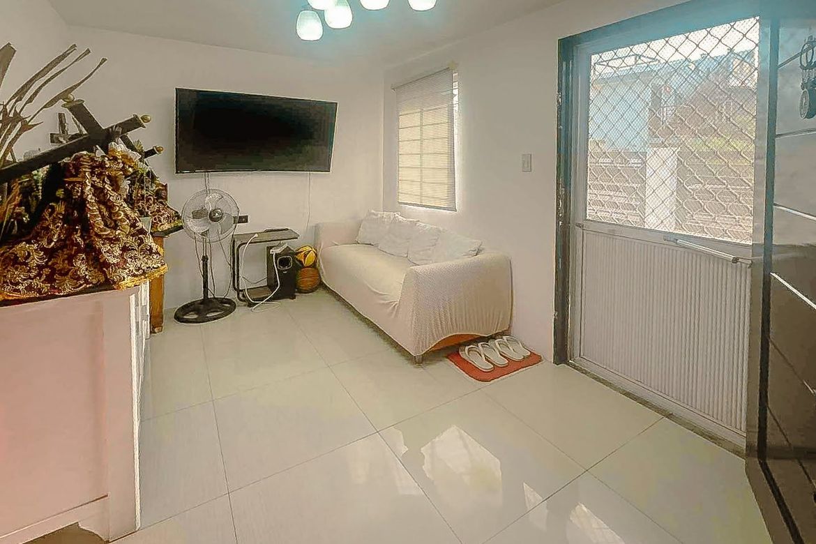 4 Bedroom House for Sale in Canlubang, Calamba, Laguna – photo 4