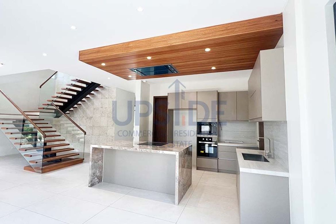 4 Bedroom House for Sale in Canlubang, Calamba, Laguna – photo 7