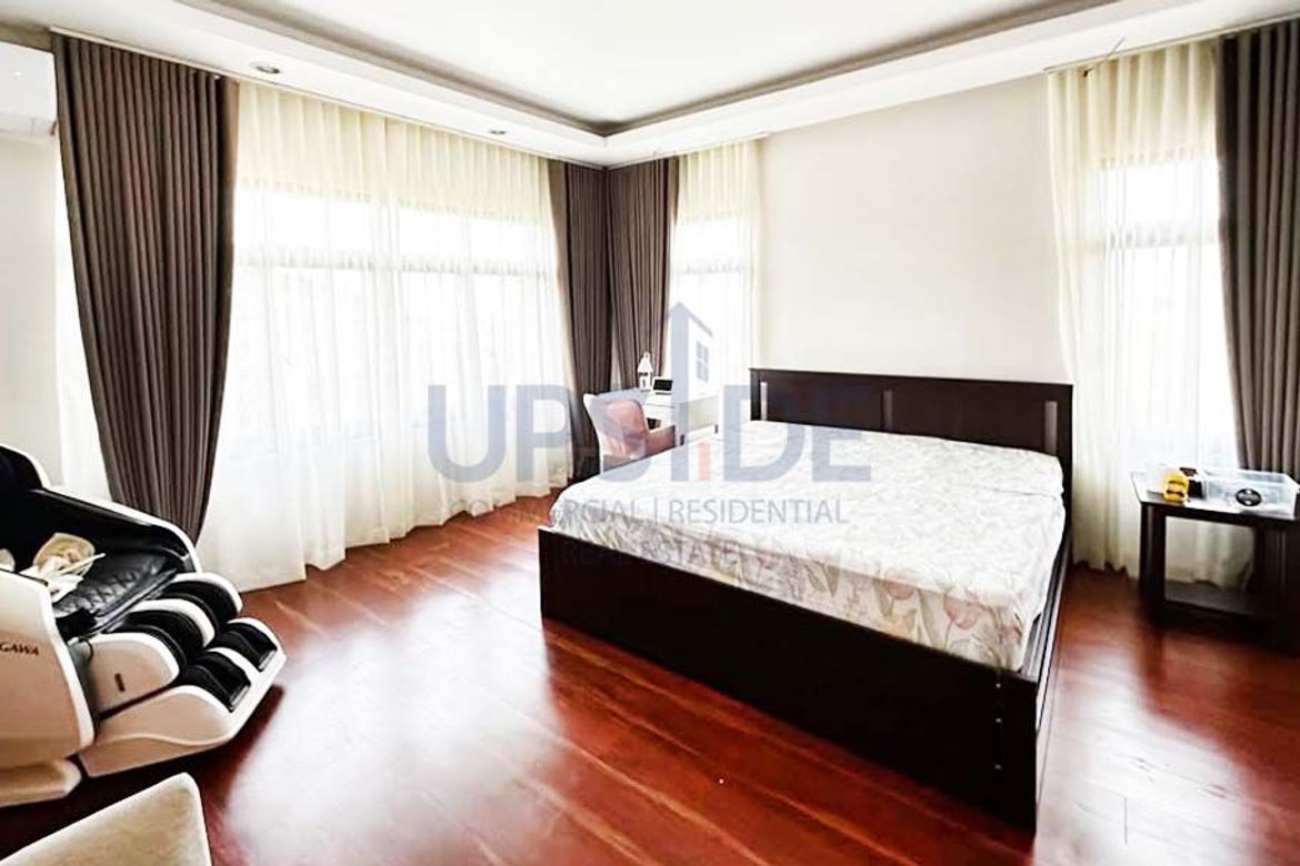 4 Bedroom House for Sale in Canlubang, Calamba, Laguna – photo 7