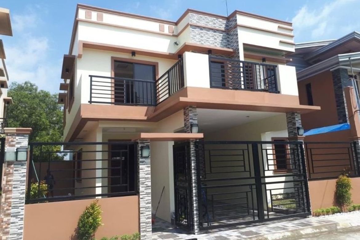 4 Bedroom House for Sale in Capaya, Angeles, Pampanga