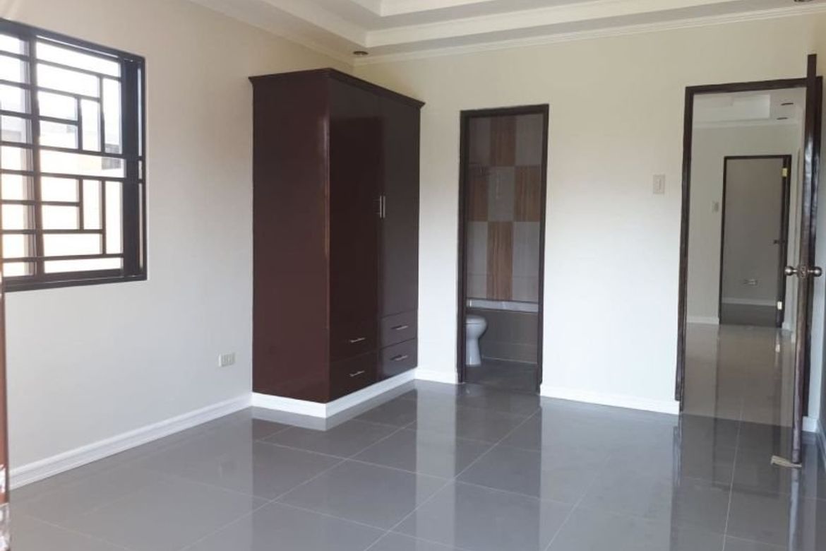 4 Bedroom House for Sale in Capaya, Angeles, Pampanga – photo 5