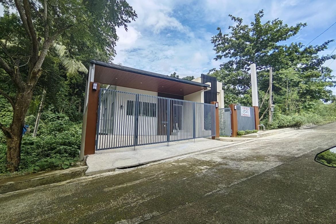 4 Bedroom House for Sale in Casili, Consolacion, Cebu