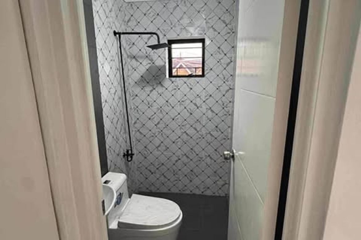 4 Bedroom House for Sale in Central, Quezon City, Metro Manila – photo 6
