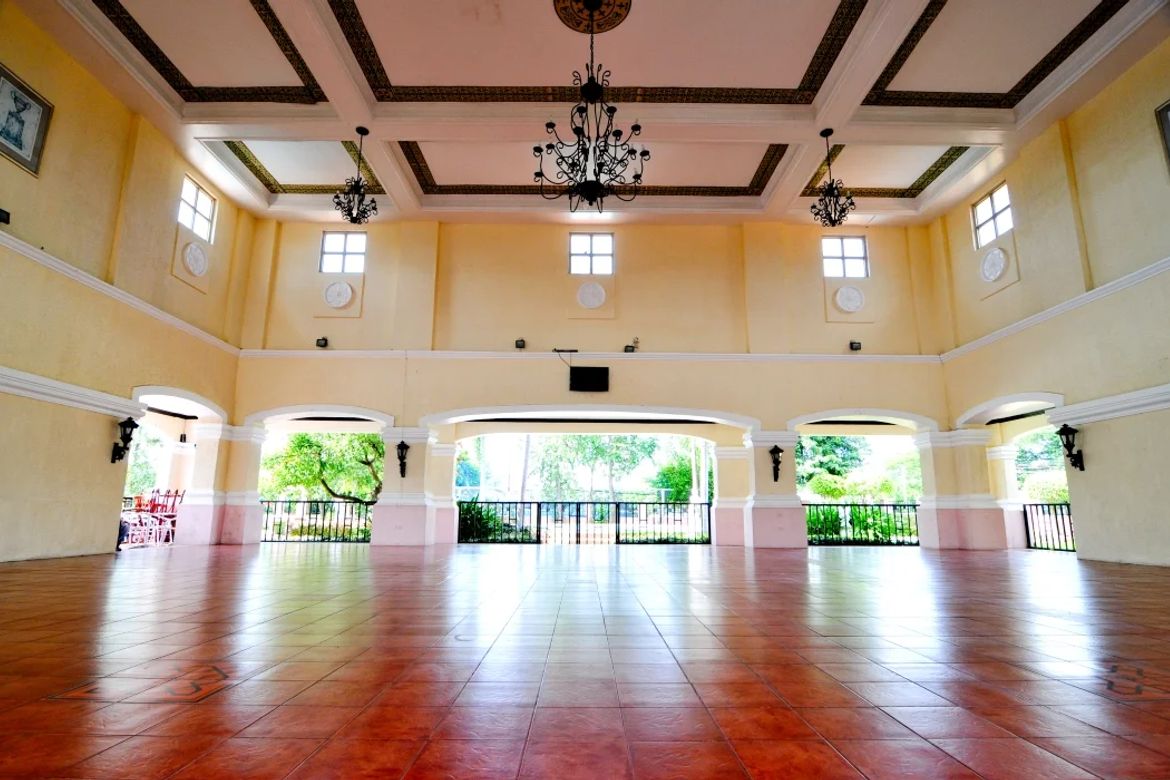 4 Bedroom House for Sale in CITTA ITALIA, Molino II, Bacoor, Cavite – photo 4