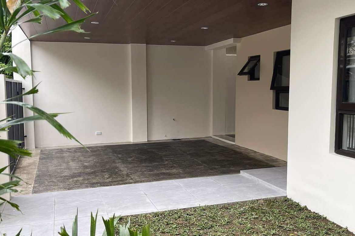 4 Bedroom House for Sale in Cittadella Executive Village, Pulang Lupa Dos, Las Piñas, Metro Manila – photo 6