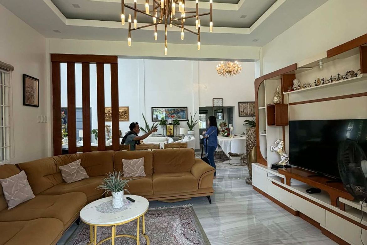 4 Bedroom House for Sale in Cogon, Tagbilaran, Bohol