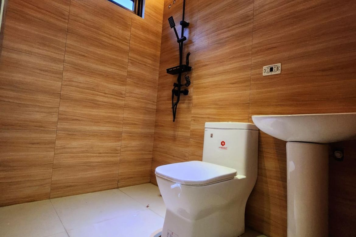 4 Bedroom House for Sale in Commonwealth, Quezon City, Metro Manila – photo 6