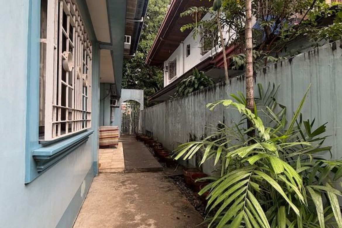 4 Bedroom House for Sale in Concepcion Dos, Marikina, Metro Manila – photo 3
