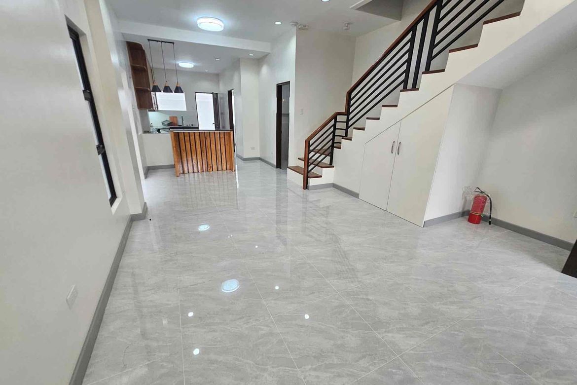 4 Bedroom House for Sale in Concepcion Dos, Marikina, Metro Manila – photo 2