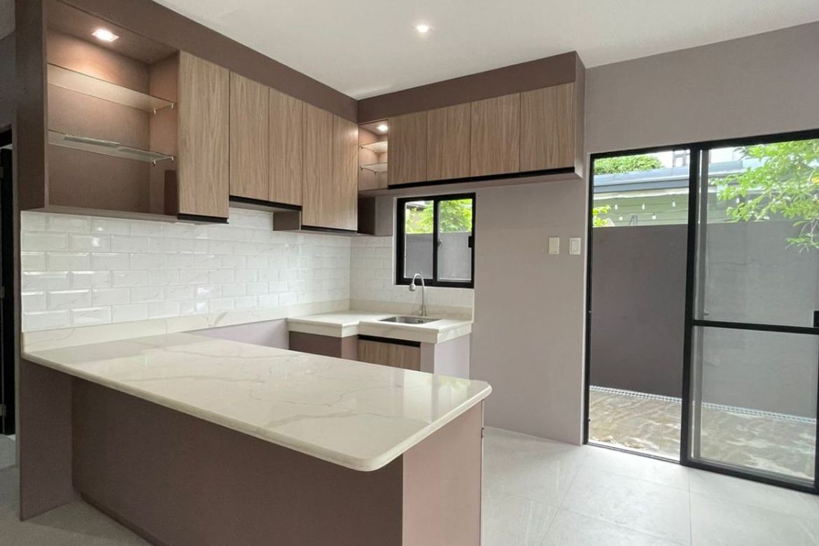4 Bedroom House for Sale in Concepcion Uno, Marikina, Metro Manila – photo 6