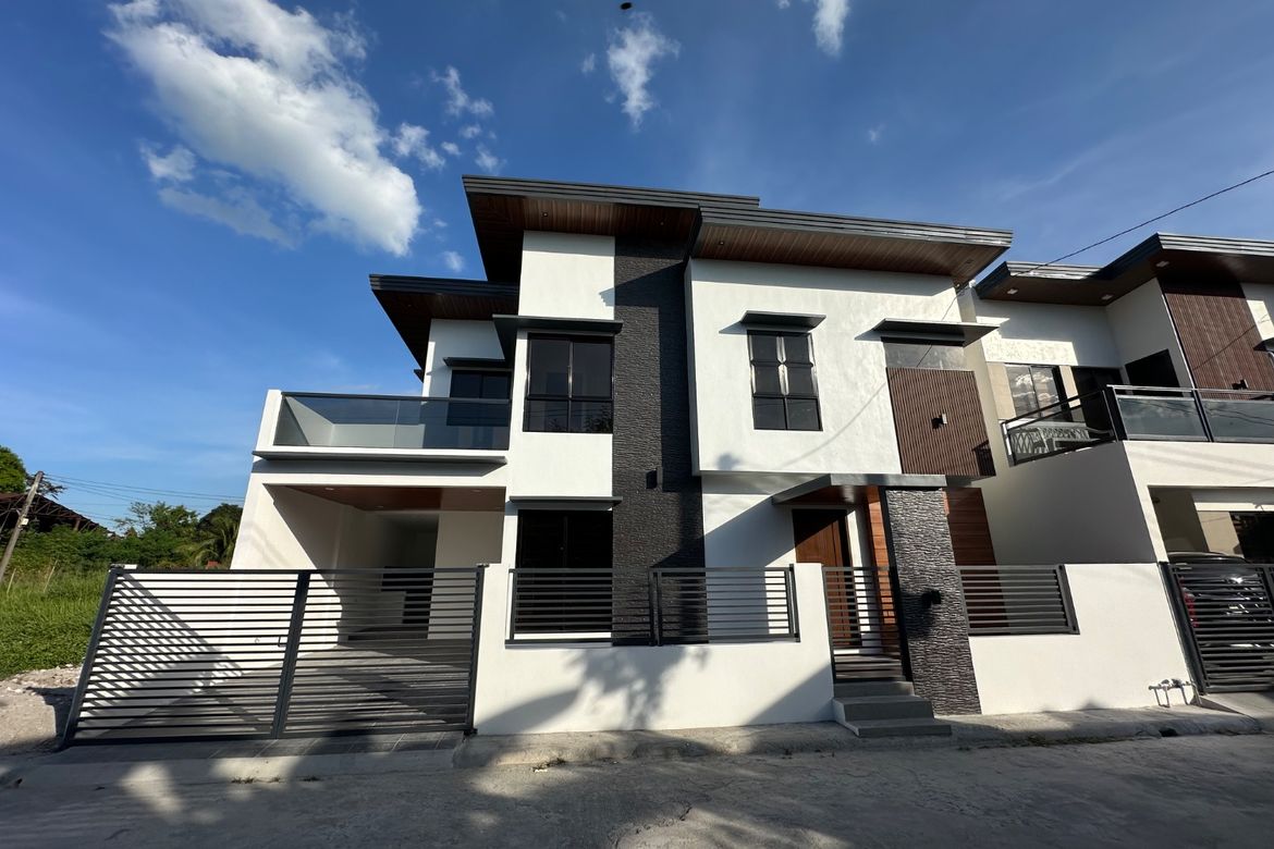 4 Bedroom House for Sale in Covelandia Homes, Dolores, San Fernando, Pampanga – photo 2
