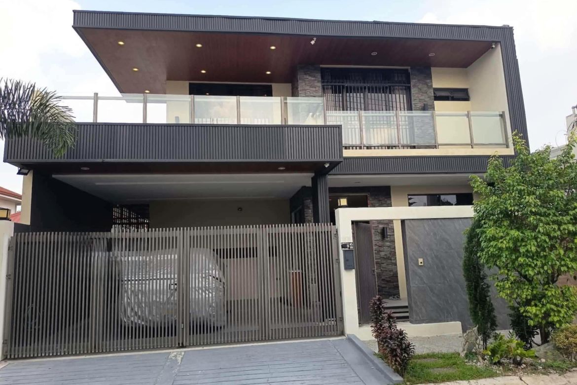 4 Bedroom House for Sale in Cuayan, Angeles, Pampanga