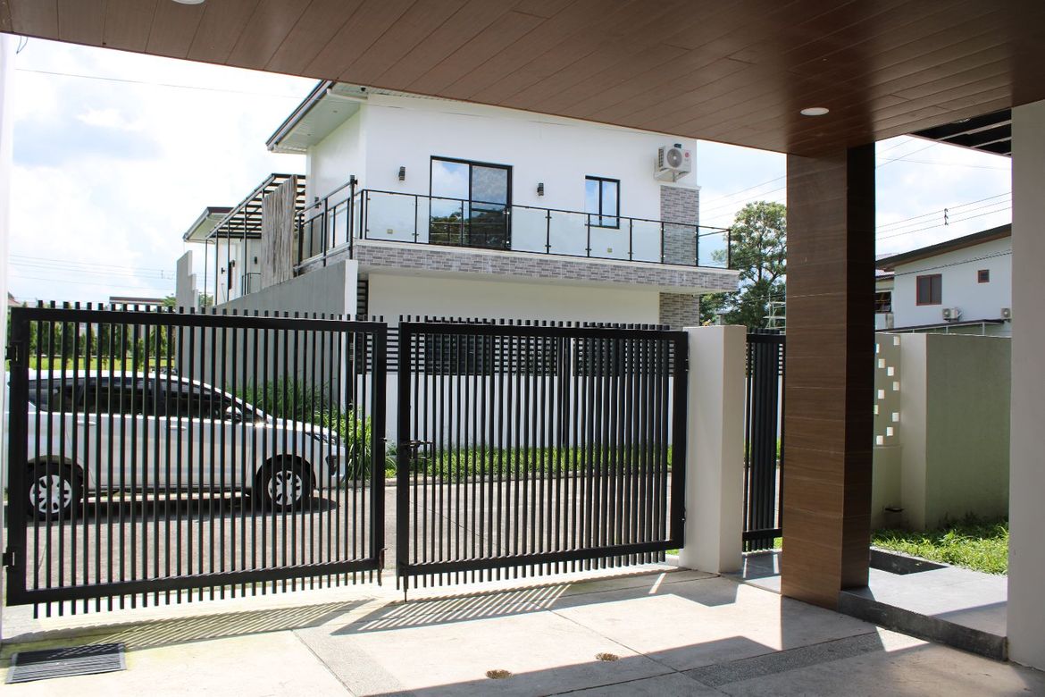 4 Bedroom House for Sale in Cuayan, Angeles, Pampanga – photo 3