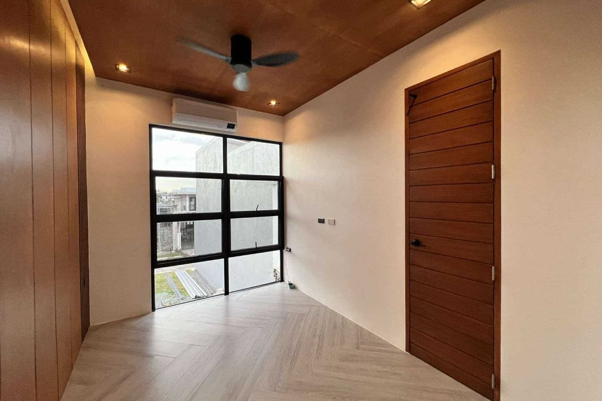4 Bedroom House for Sale in Cuayan, Angeles, Pampanga – photo 2