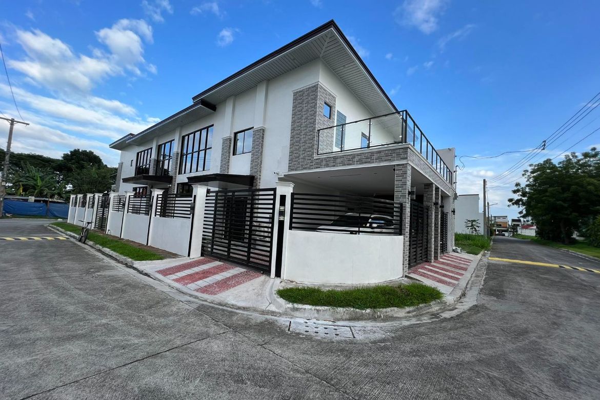 4 Bedroom House for Sale in Cuayan, Angeles, Pampanga