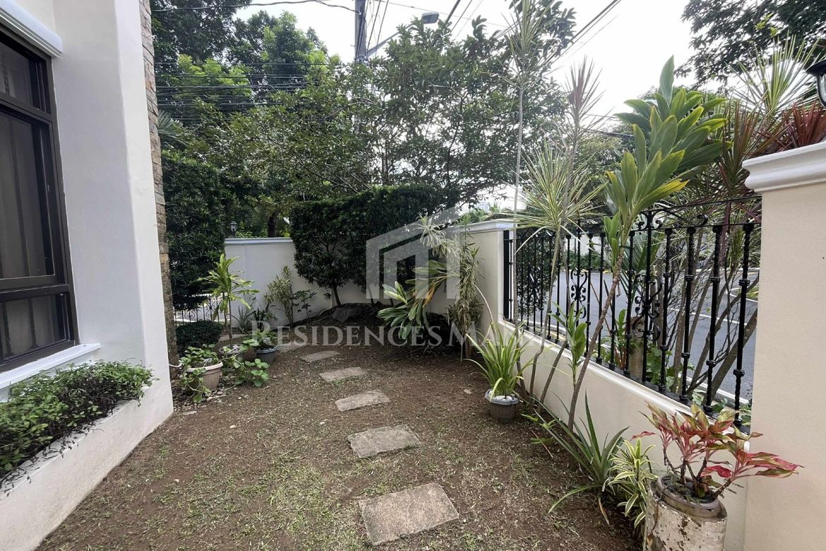 4 Bedroom House for Sale in Cupang, Muntinlupa, Metro Manila – photo 2