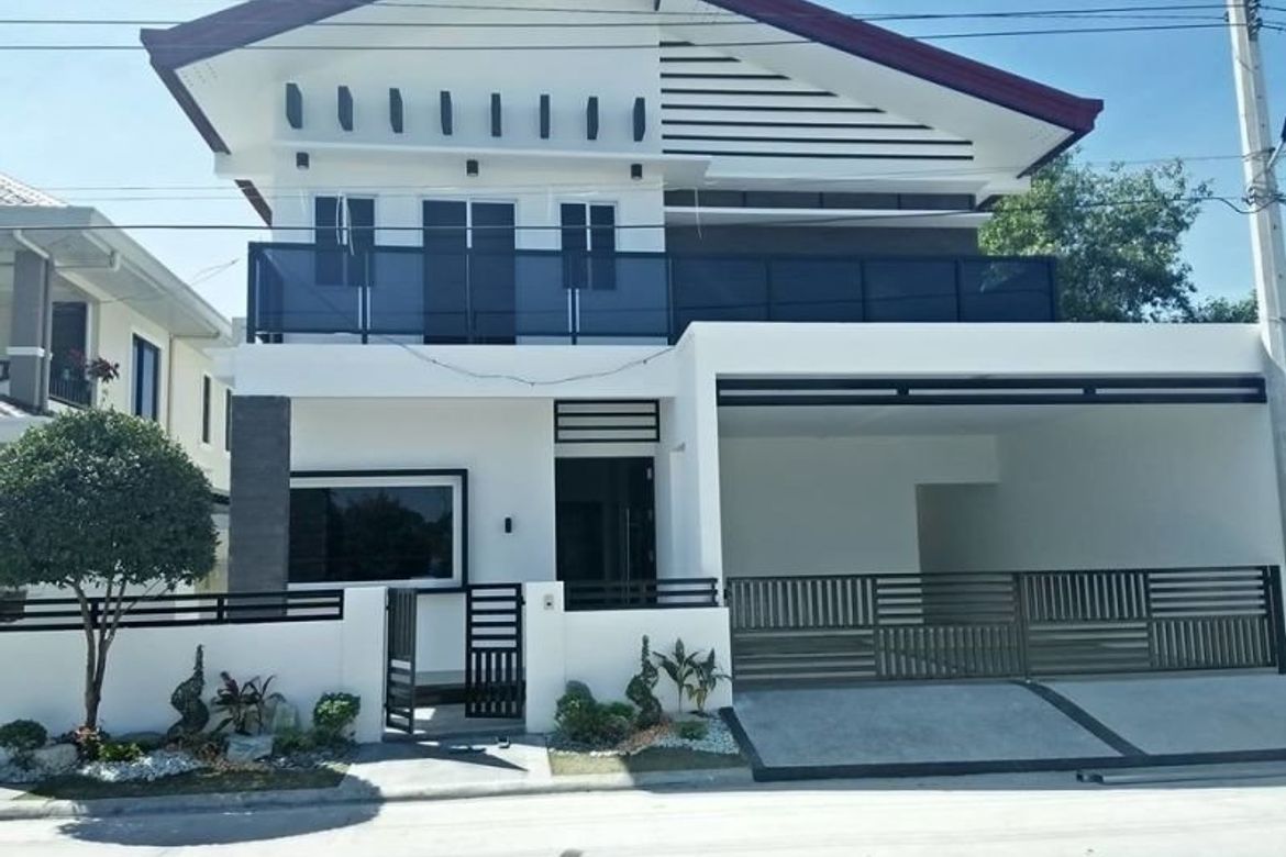 4 Bedroom House for Sale in Cutcut, Angeles, Pampanga