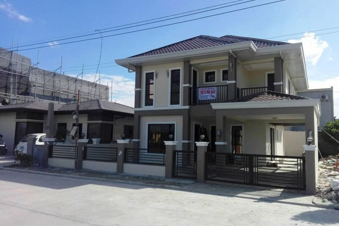 4 Bedroom House for Sale in Cutcut, Angeles, Pampanga