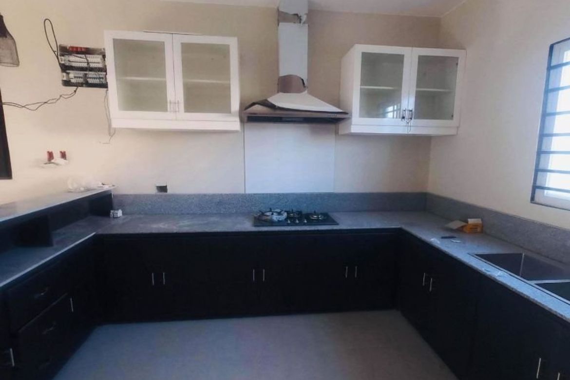 4 Bedroom House for Sale in Cutcut, Angeles, Pampanga – photo 3
