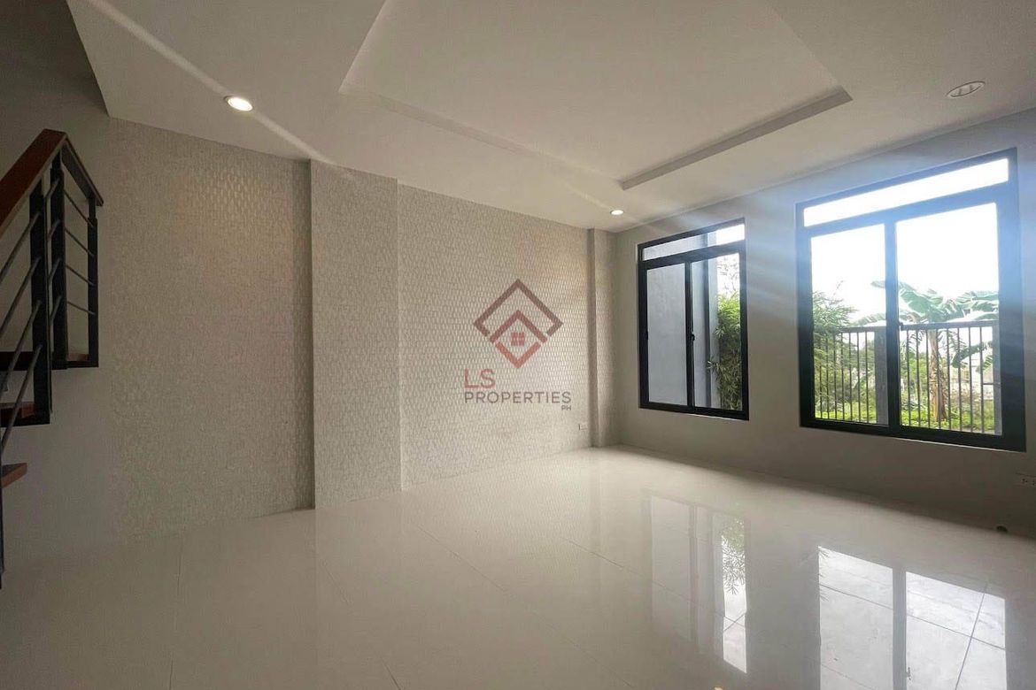 4 Bedroom House for Sale in Cuyambay, Tanay, Rizal – photo 2