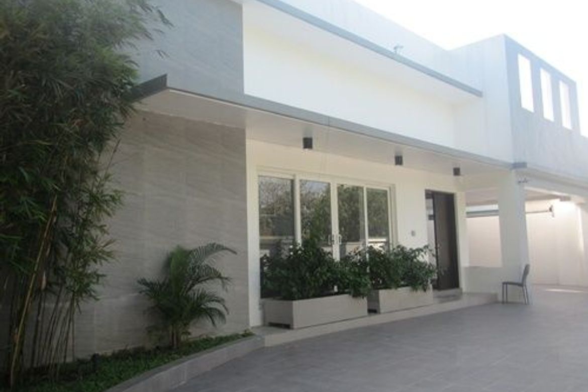 4 Bedroom House for Sale in Dasmariñas Village, Dasmariñas North, Makati, Metro Manila near MRT-3 Magallanes – photo 6
